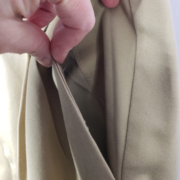 Dockers Men's Pants Tan Khaki D3 Pleated Classic Fit style #406694123 36 x 29 - Picture 7 of 16